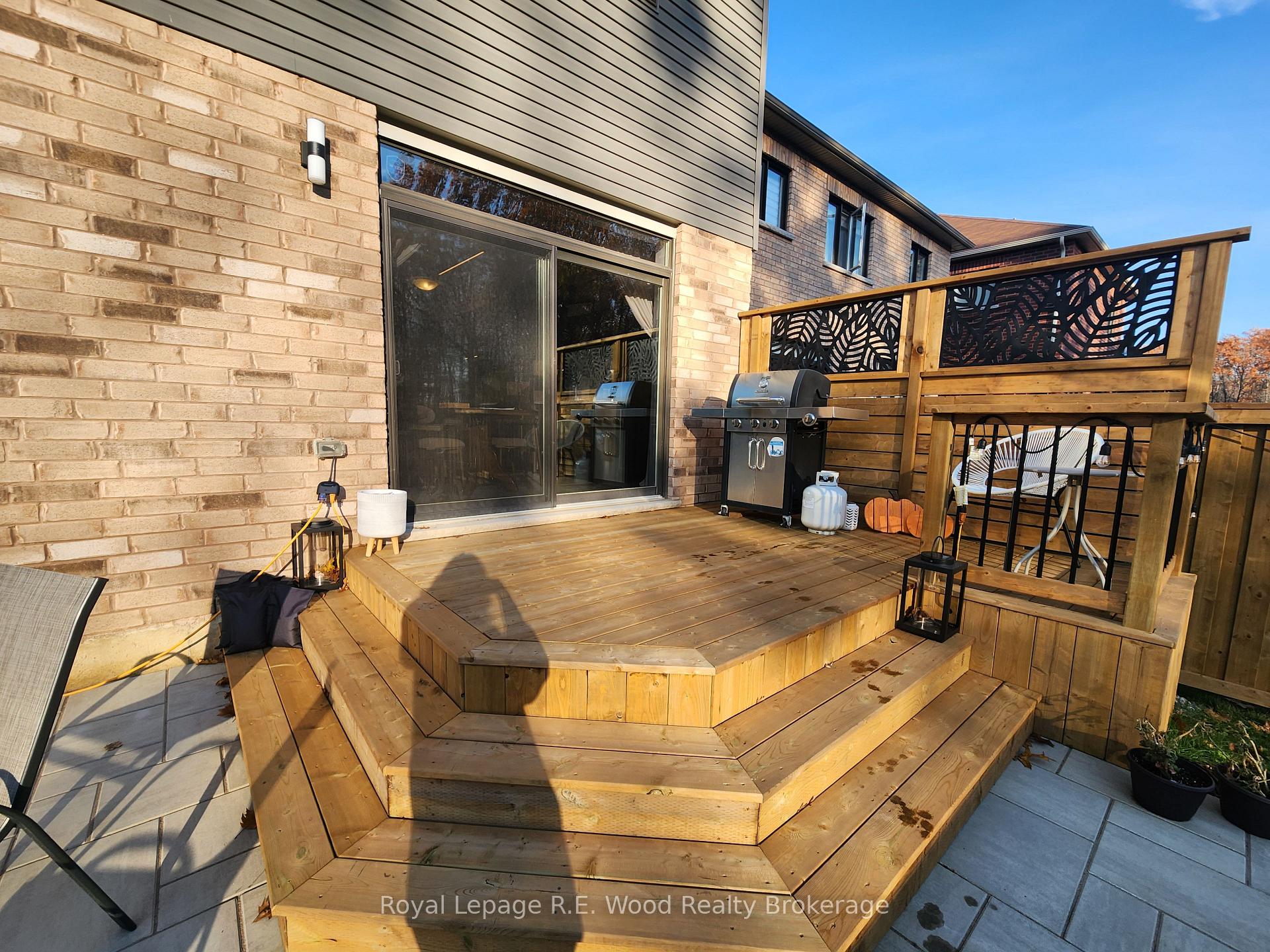 Photo 34 of 93 Cactus Crescent, Hamilton, Stoney Creek Mountain — HOMEH