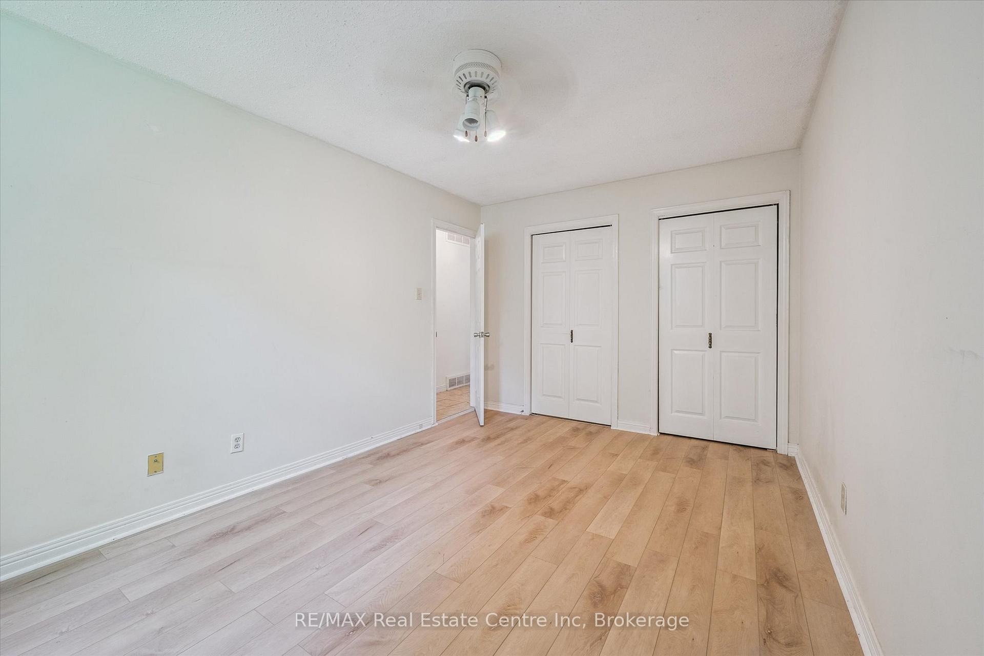 Photo 9 of 407 Ironwood Road, Guelph, Kortright West — HOMEH