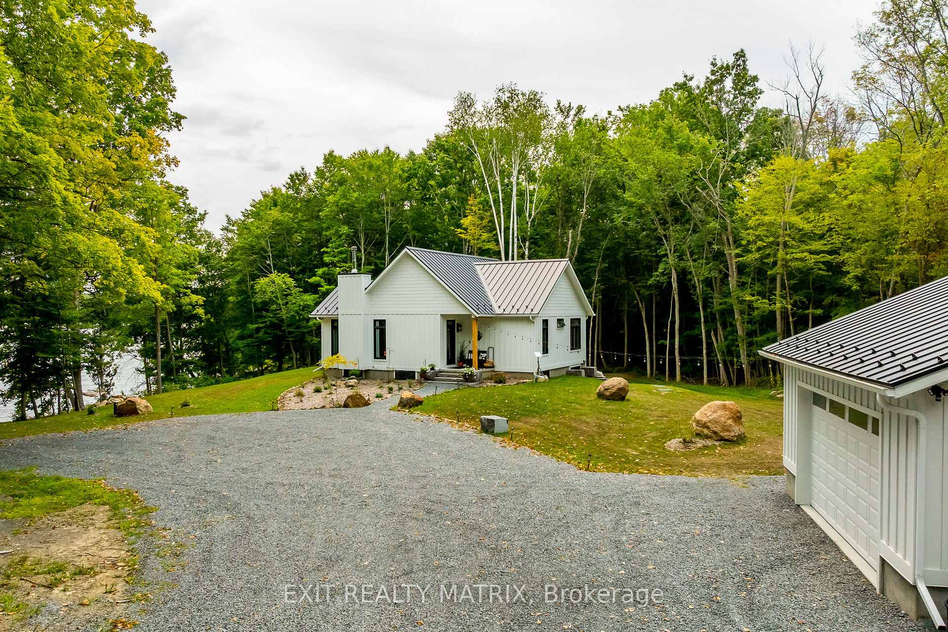 Photo 3 of 26 Whiskey Point Lane, Frontenac, Frontenac South — HOMEH