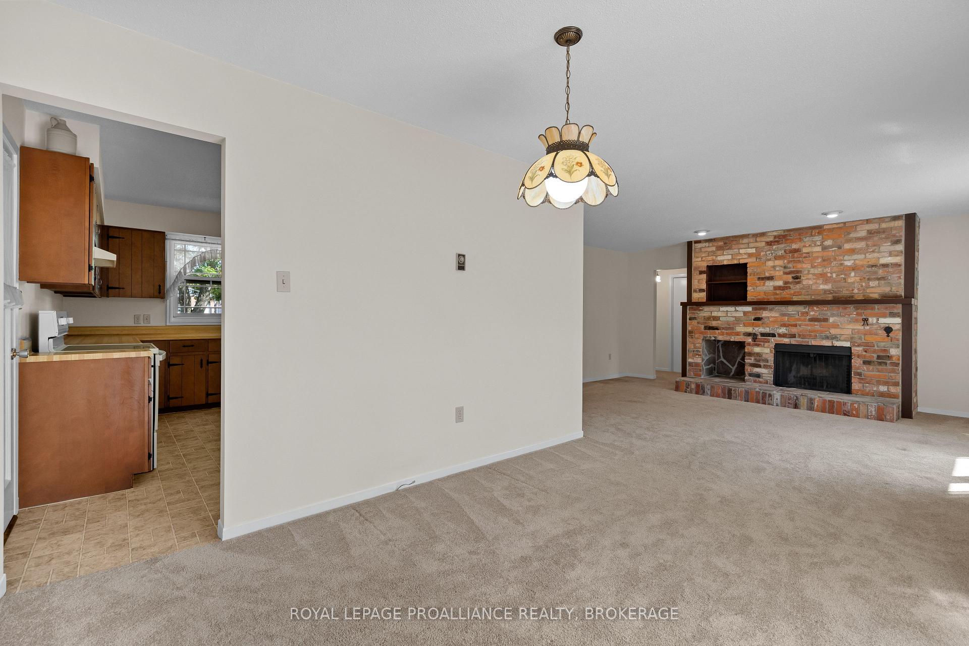 Photo 10 of 3297 McGarvey Road, Frontenac, Frontenac South — HOMEH