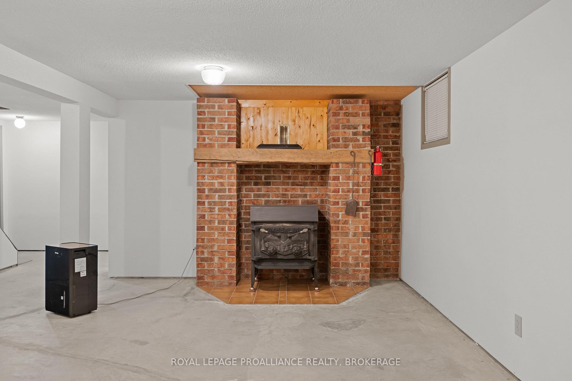 Photo 28 of 3297 McGarvey Road, Frontenac, Frontenac South — HOMEH