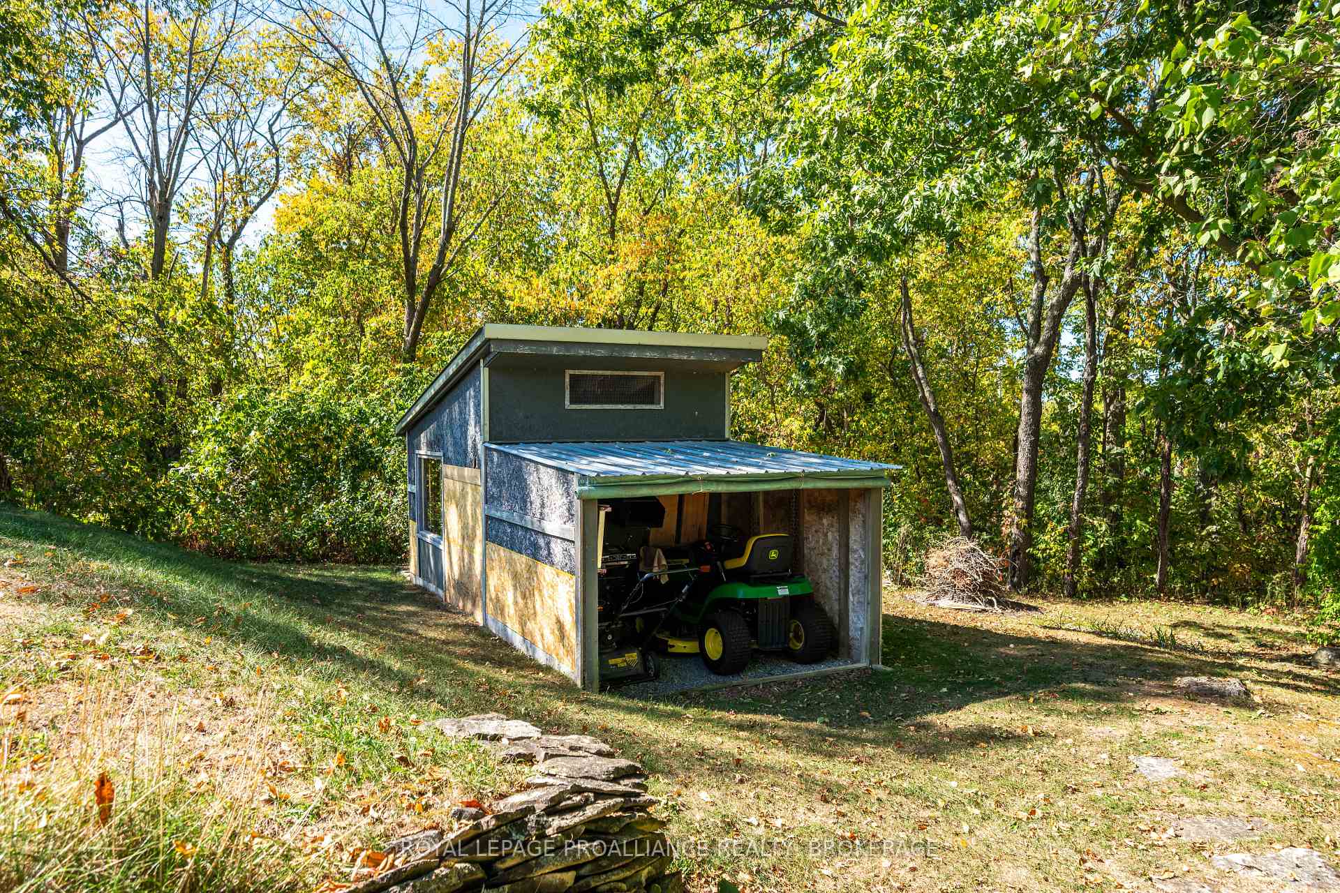 Photo 41 of 3297 McGarvey Road, Frontenac, Frontenac South — HOMEH