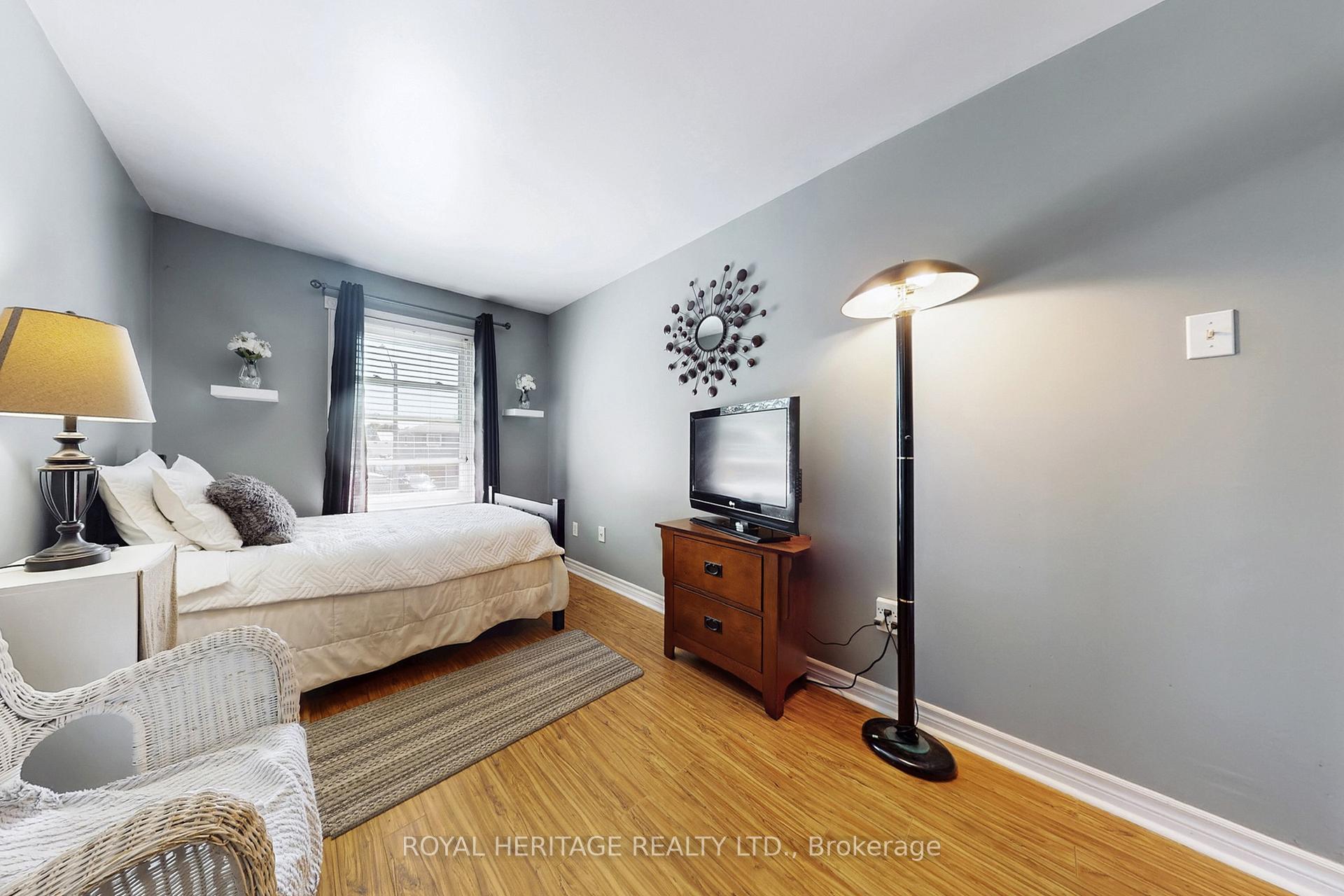 Photo 16 of 102 Rands Road, Ajax, South West — HOMEH
