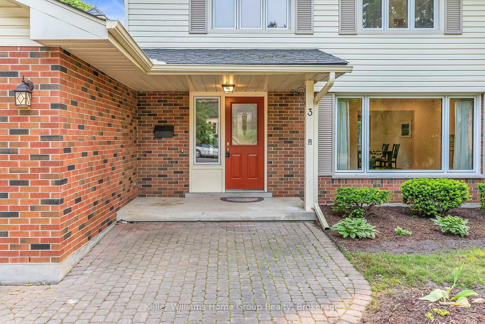 Photo 5 of 3 Graham Street, Guelph, Dovercliffe Park/Old University — HOMEH
