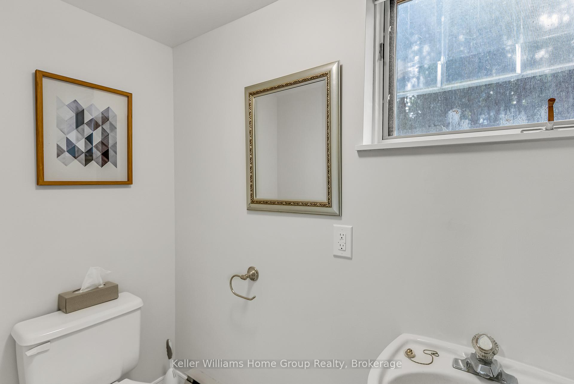 Photo 34 of 3 Graham Street, Guelph, Dovercliffe Park/Old University — HOMEH