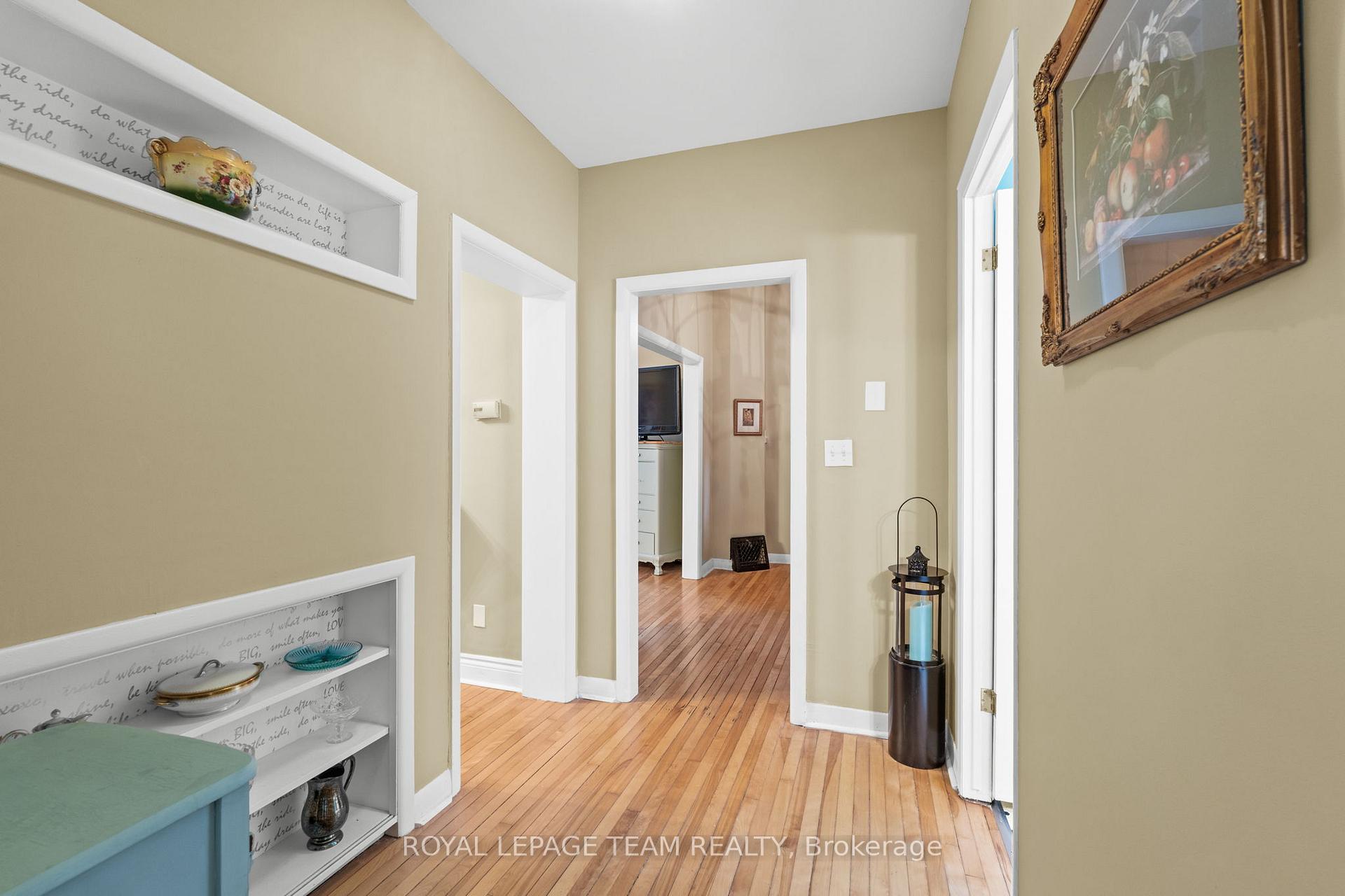 Photo 17 of 82 Lake Avenue E, Carleton Place — HOMEH