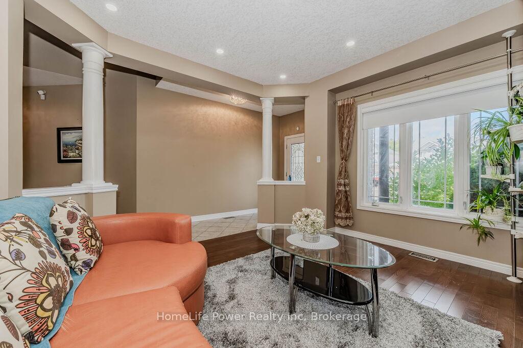 Photo 7 of 6 Westra Drive, Guelph, Willow West/Sugarbush/West Acres — HOMEH