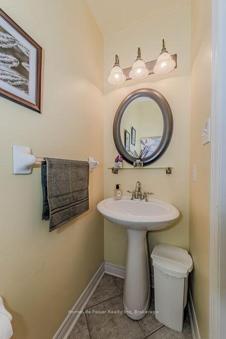 Photo 19 of 6 Westra Drive, Guelph, Willow West/Sugarbush/West Acres — HOMEH