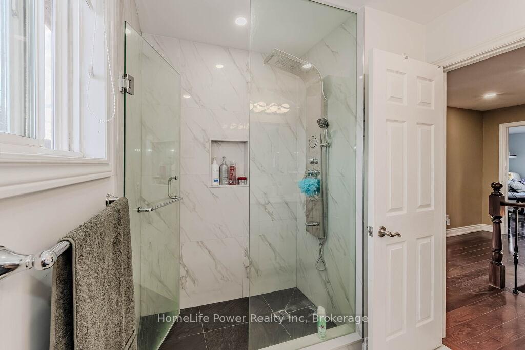 Photo 36 of 6 Westra Drive, Guelph, Willow West/Sugarbush/West Acres — HOMEH