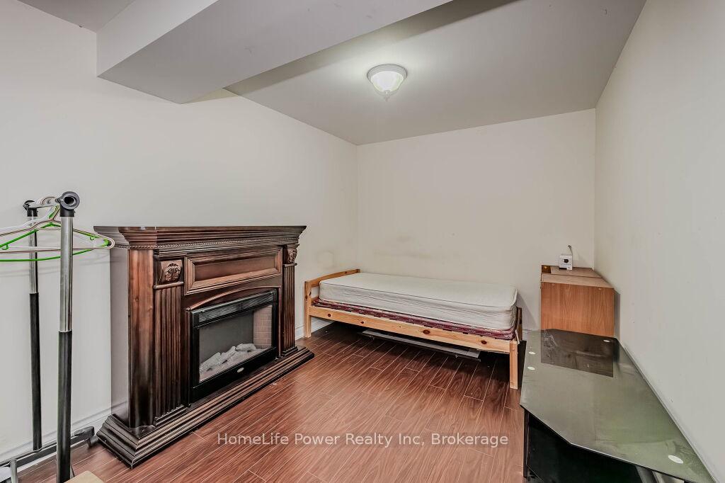 Photo 37 of 6 Westra Drive, Guelph, Willow West/Sugarbush/West Acres — HOMEH