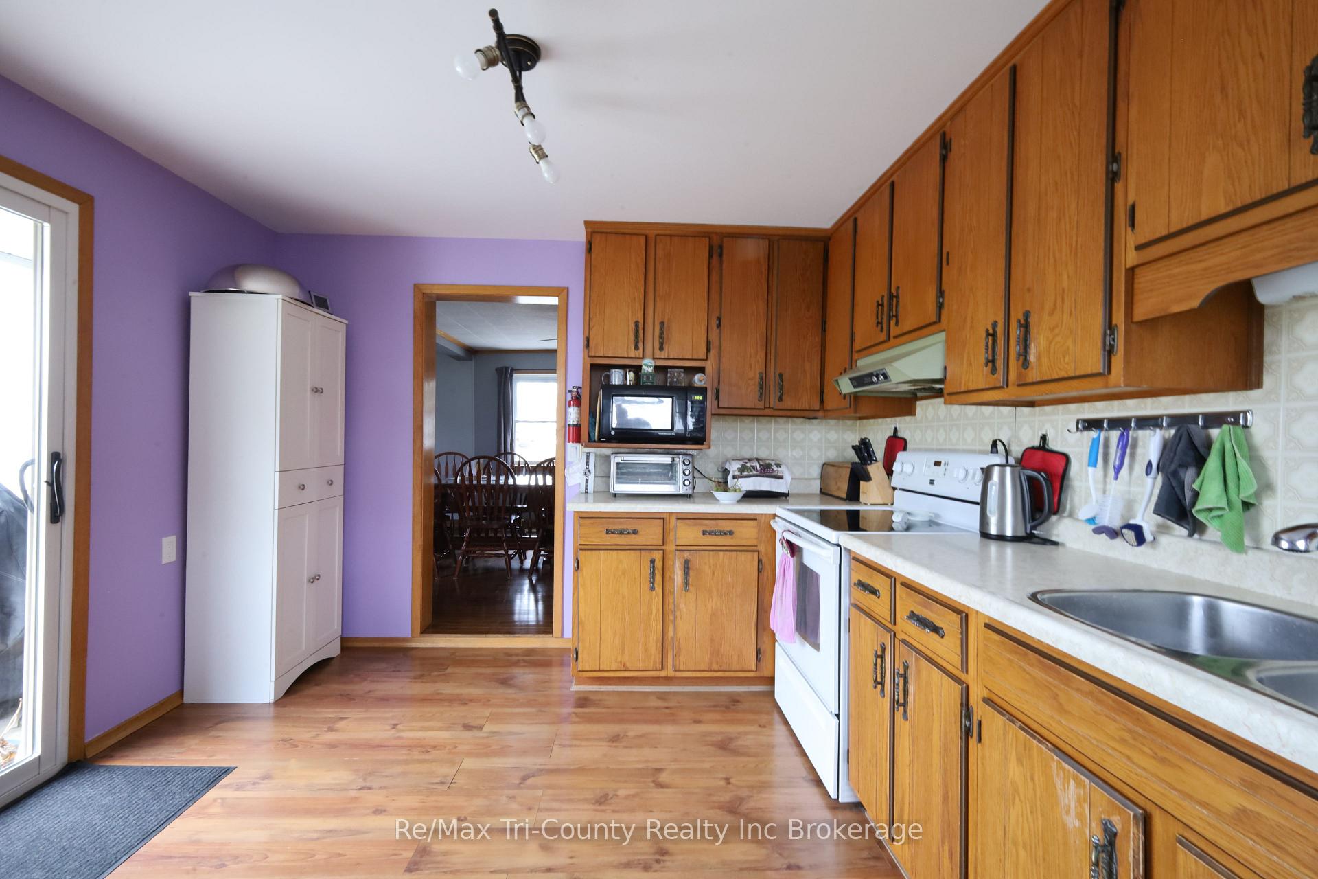 Photo 7 of 55572 Main Street, Bayham, Straffordville — HOMEH