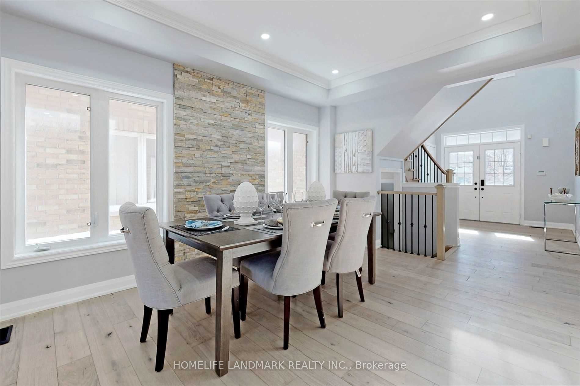 Photo 25 of Unit A, 172 District Avenue, Vaughan, Maple — HOMEH