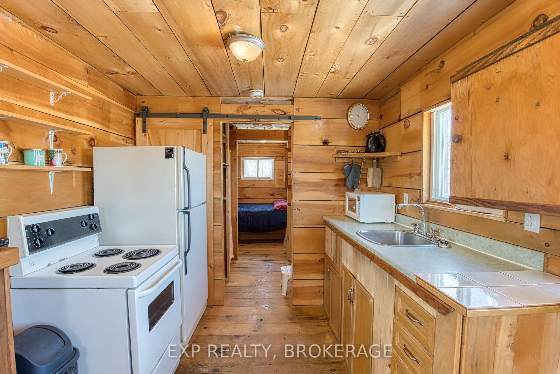 Photo 9 of 2910 Henderson Road, Frontenac, Frontenac Centre — HOMEH