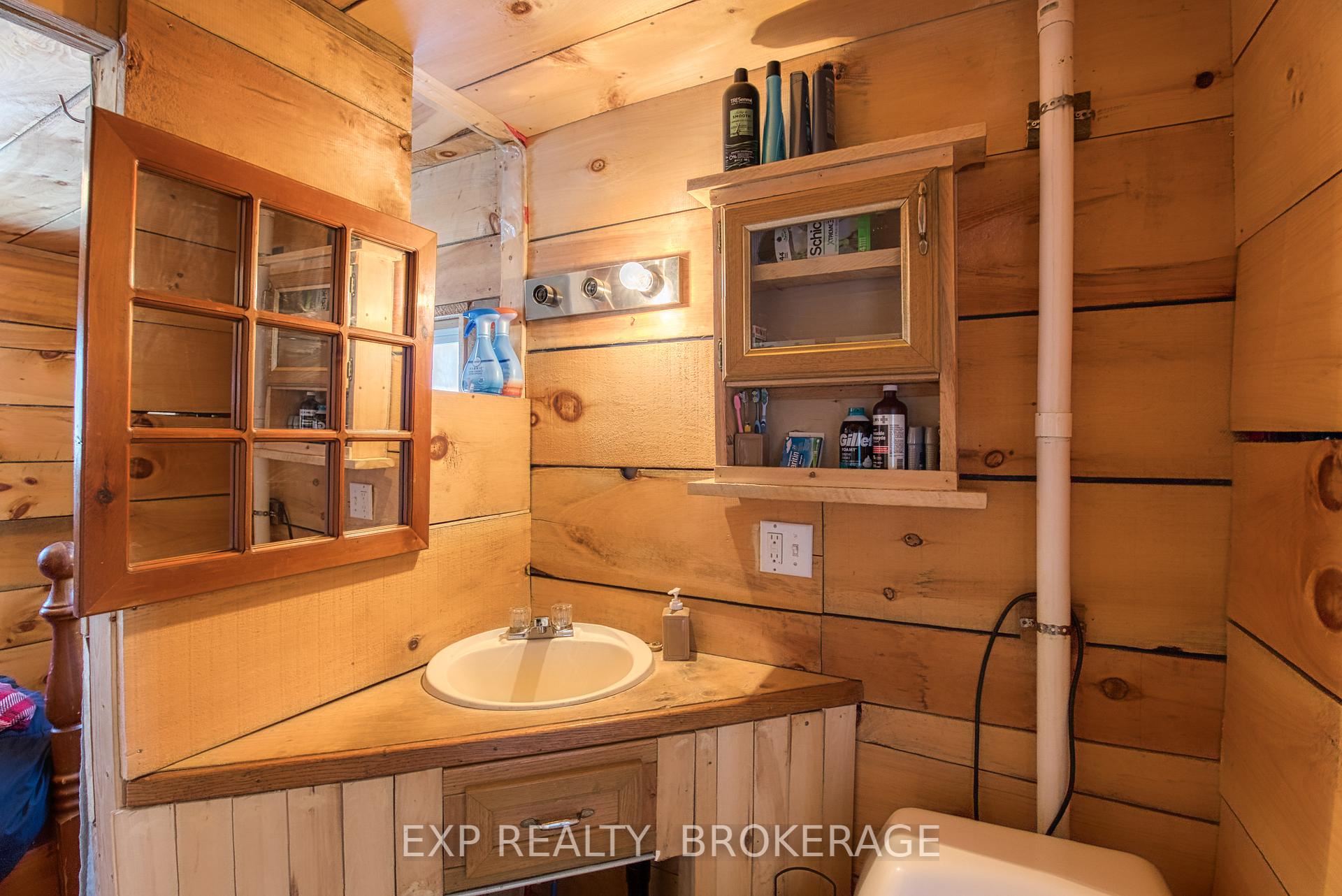 Photo 14 of 2910 Henderson Road, Frontenac, Frontenac Centre — HOMEH