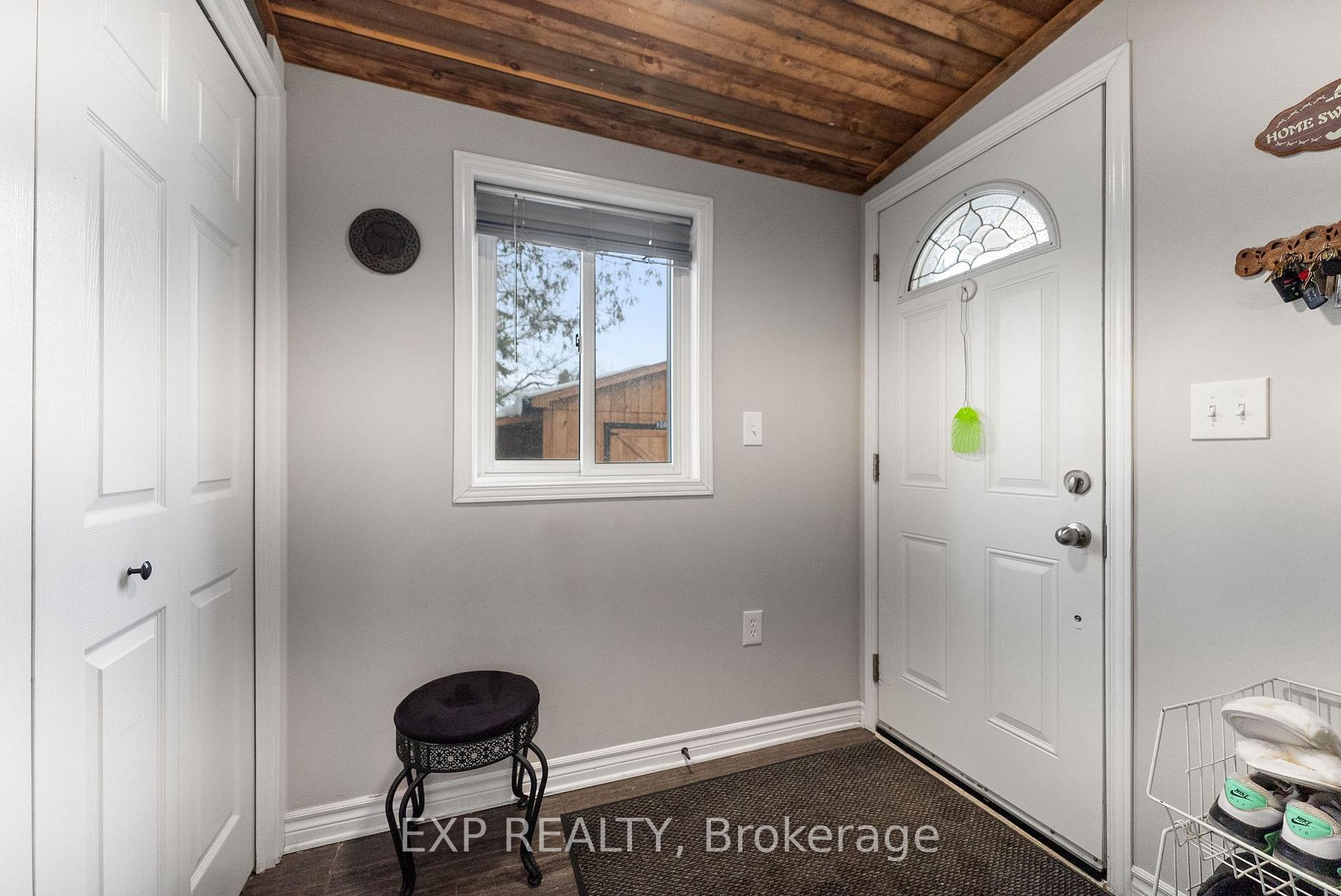 Photo 16 of 54 MacDonald Street S, Arnprior — HOMEH