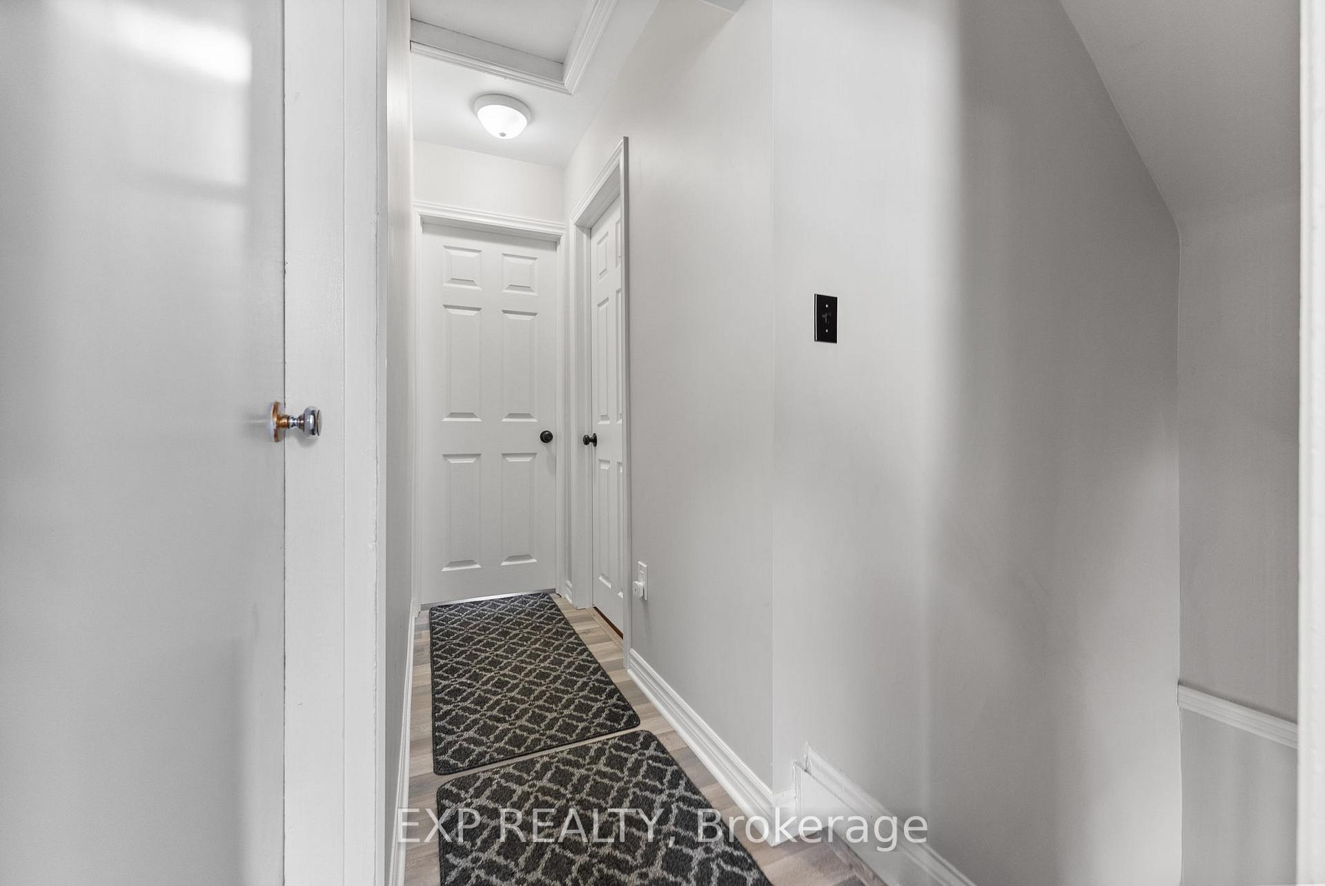 Photo 20 of 54 MacDonald Street S, Arnprior — HOMEH