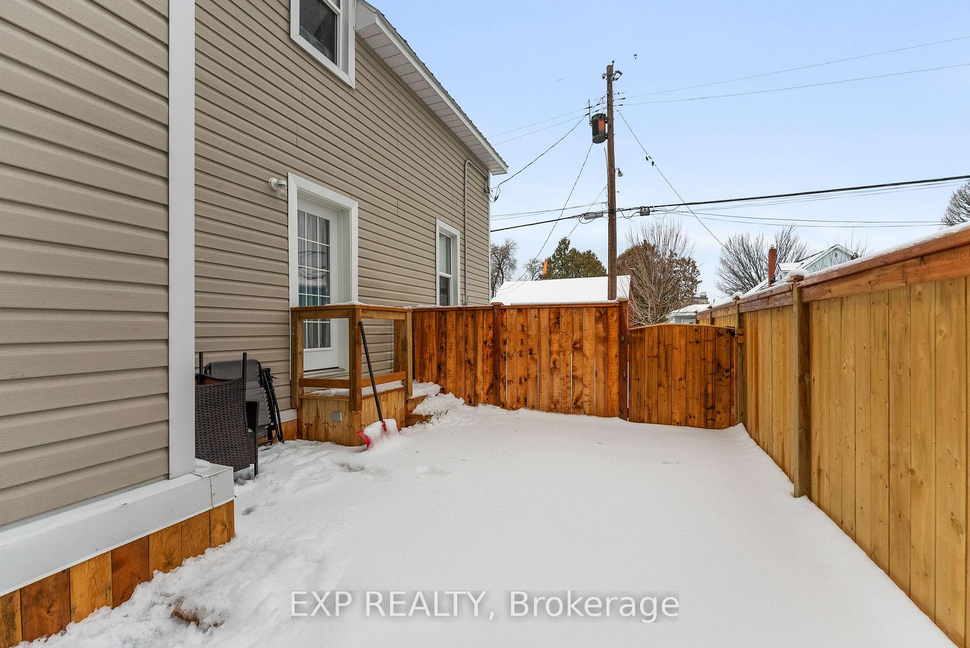 Photo 34 of 54 MacDonald Street S, Arnprior — HOMEH