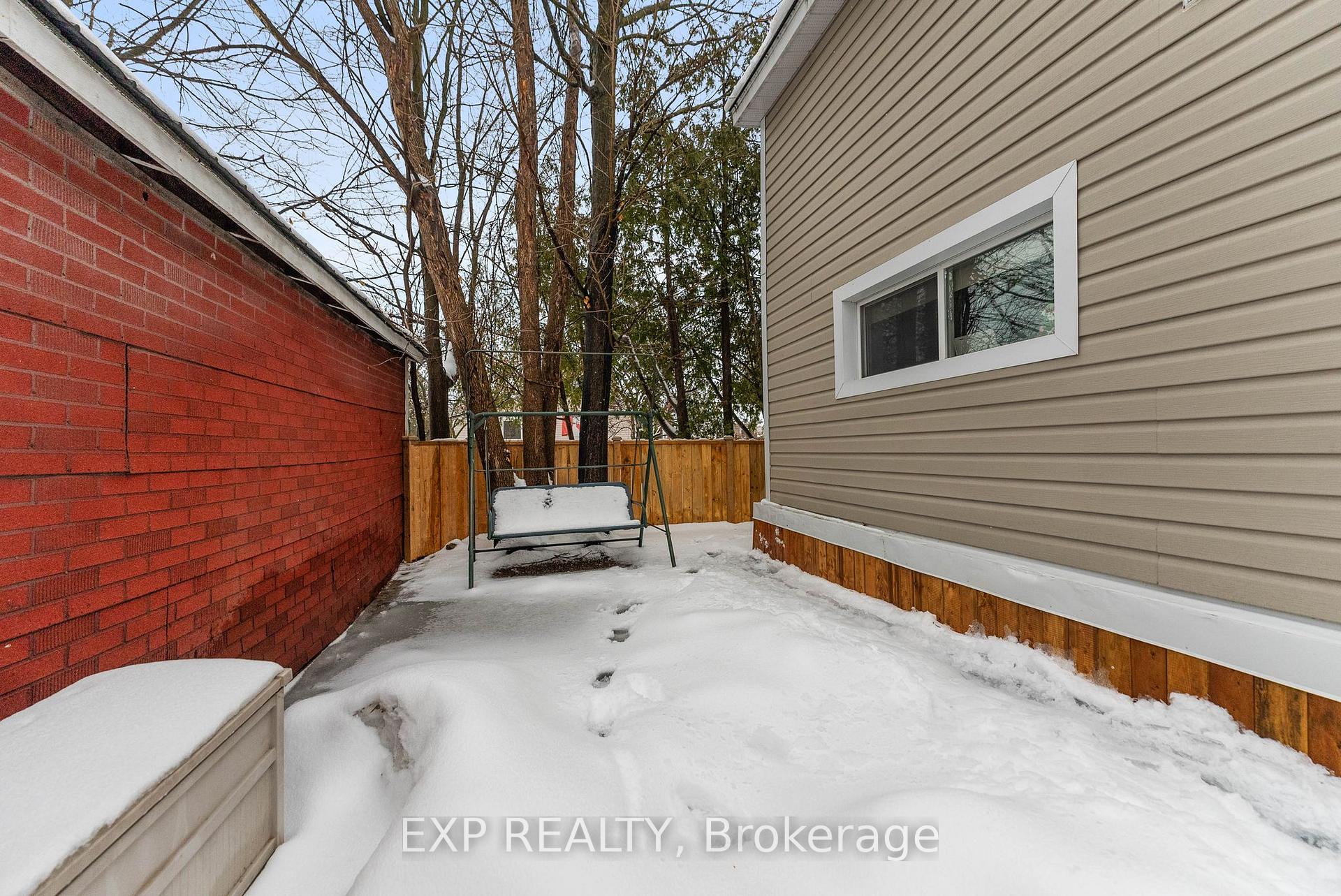 Photo 36 of 54 MacDonald Street S, Arnprior — HOMEH