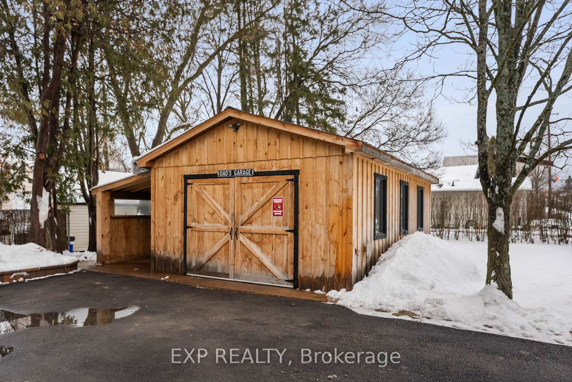 Photo 37 of 54 MacDonald Street S, Arnprior — HOMEH