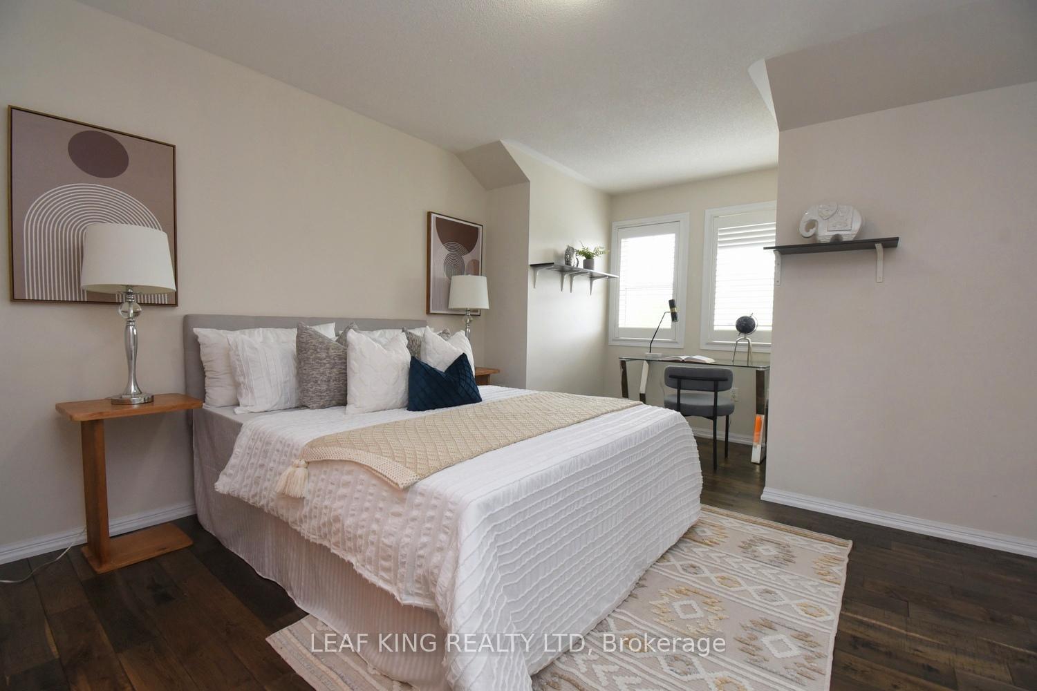 Photo 6 of 38 Cranston Street, Hamilton, Meadowlands — HOMEH