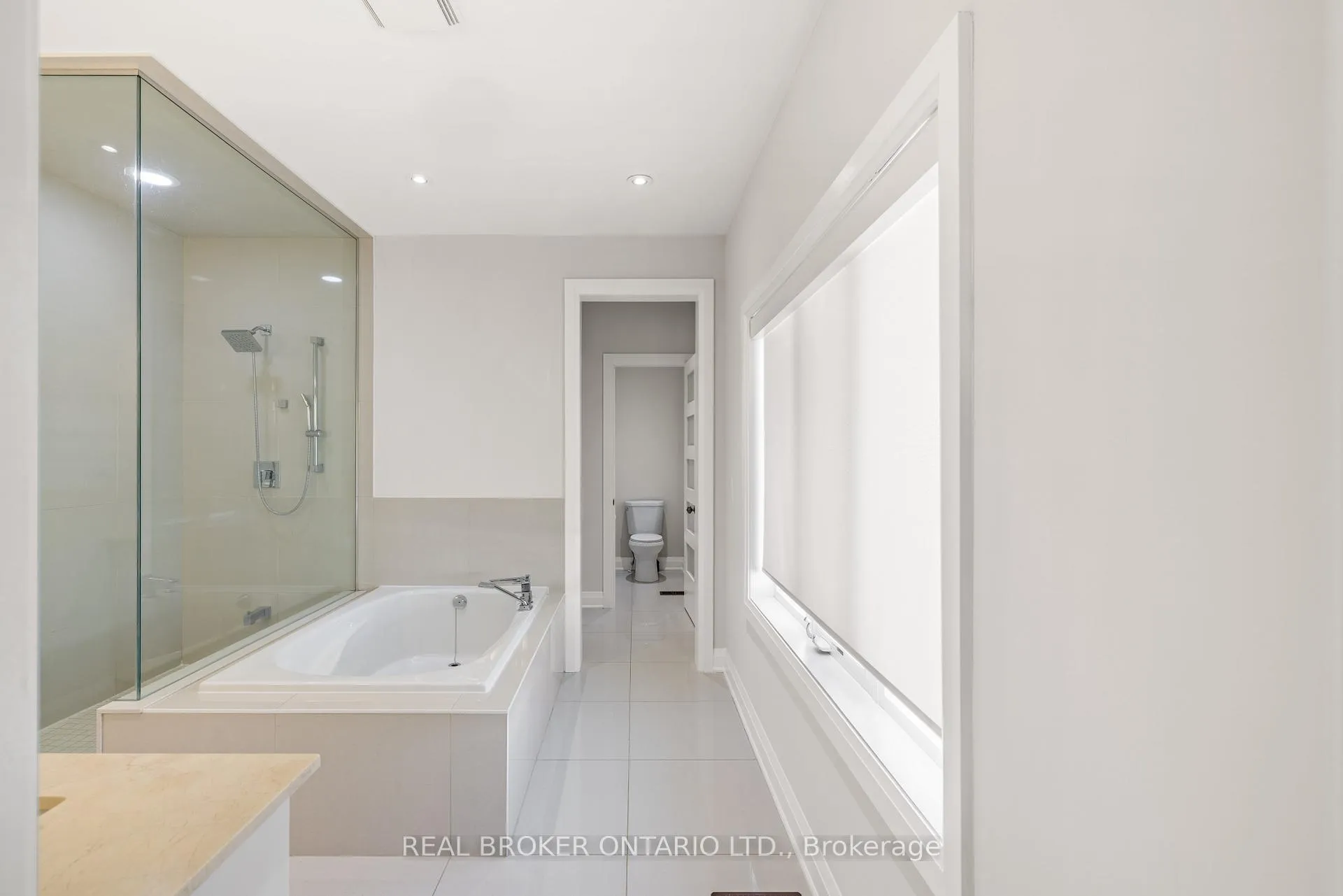 Photo 65 of 41 Pelee Avenue, Vaughan, Kleinburg — HOMEH