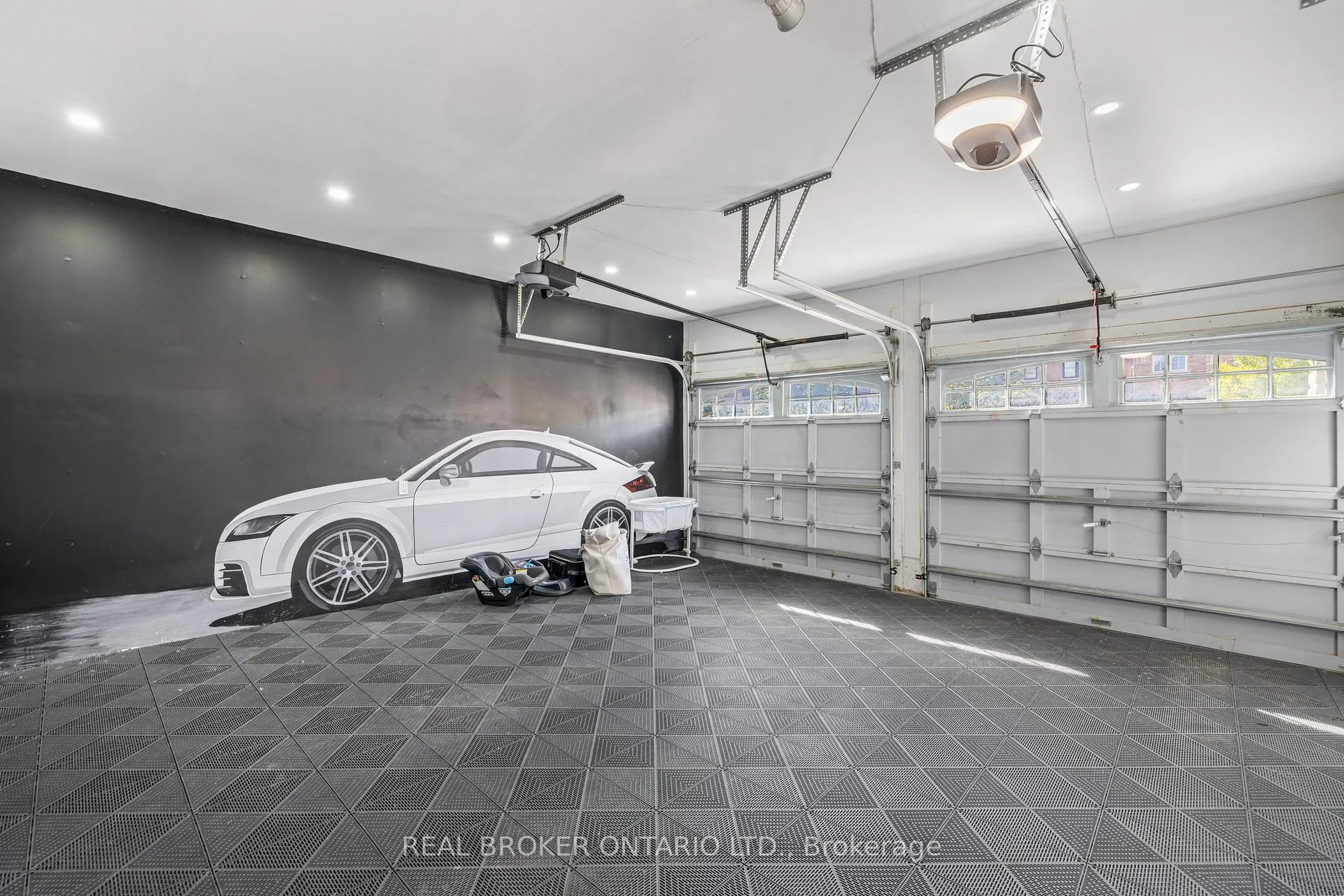 Photo 112 of 41 Pelee Avenue, Vaughan, Kleinburg — HOMEH