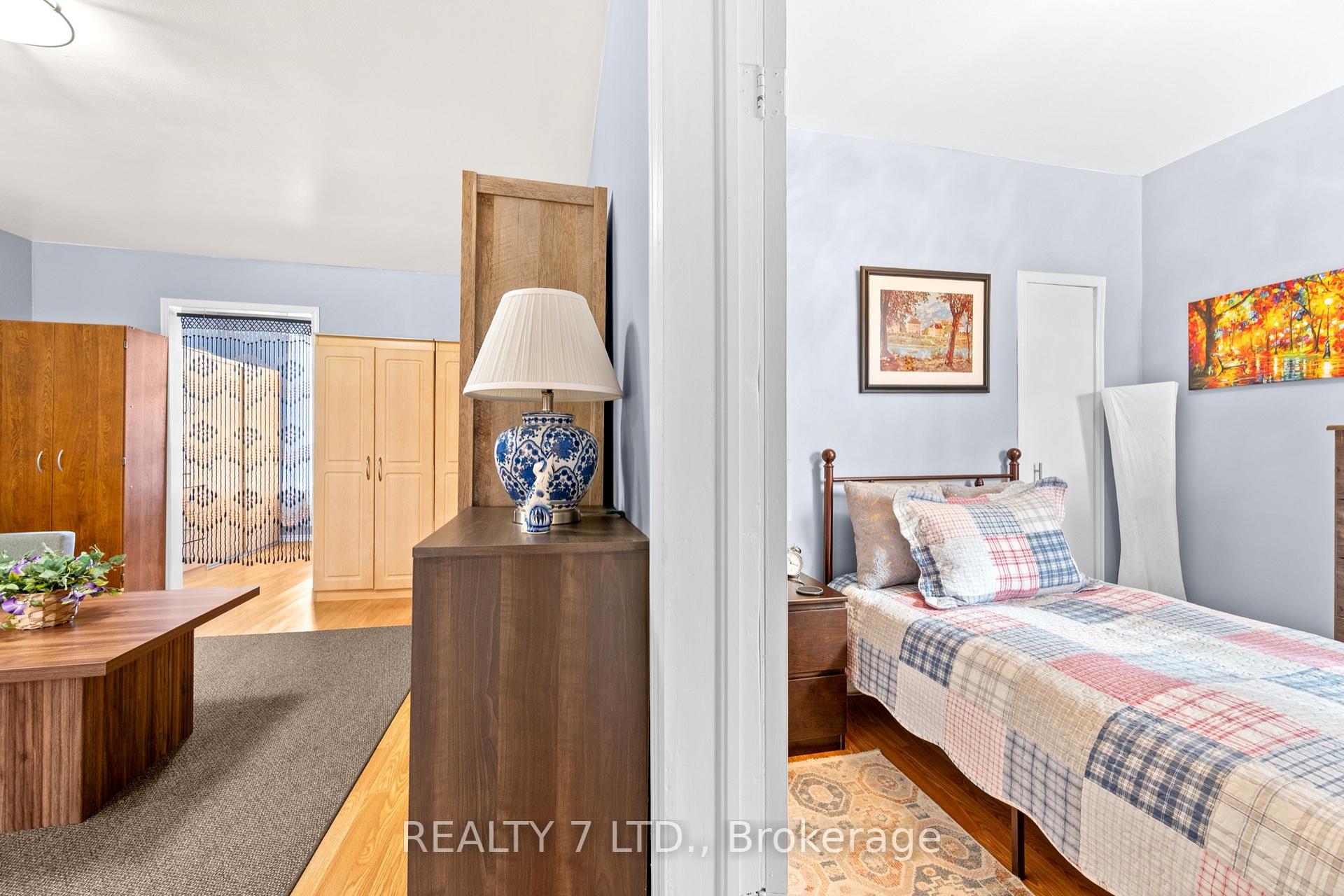 Photo 15 of 26 Harrison Avenue, Hamilton, Homeside — HOMEH