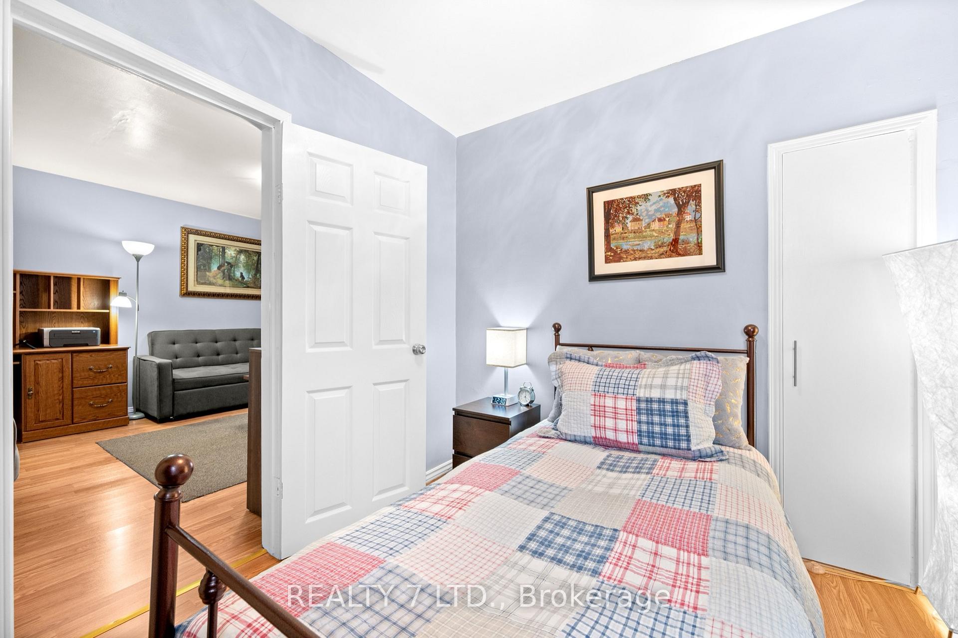 Photo 16 of 26 Harrison Avenue, Hamilton, Homeside — HOMEH