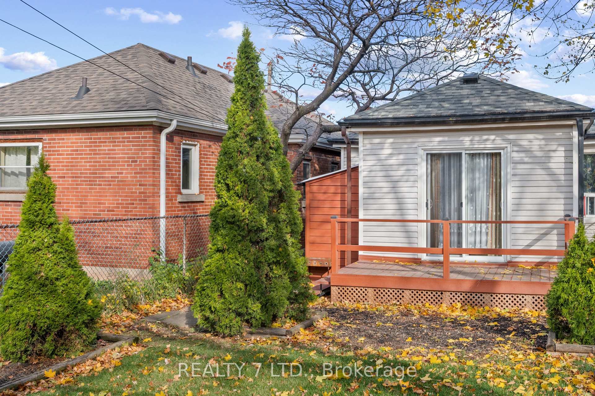 Photo 31 of 26 Harrison Avenue, Hamilton, Homeside — HOMEH