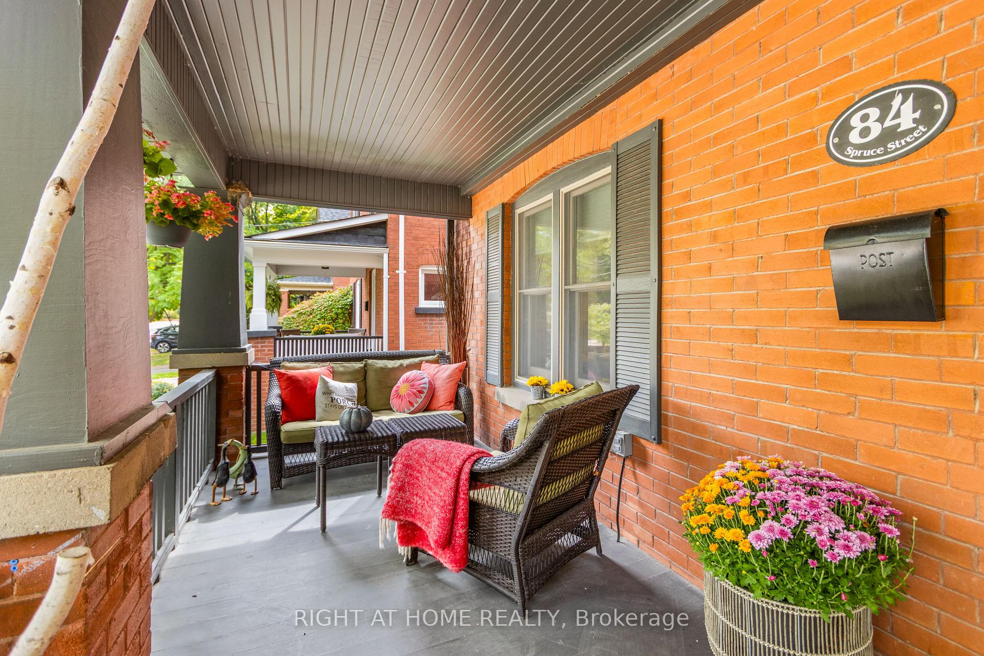Photo 9 of 84 Spruce Street, Aurora, Aurora Village — HOMEH
