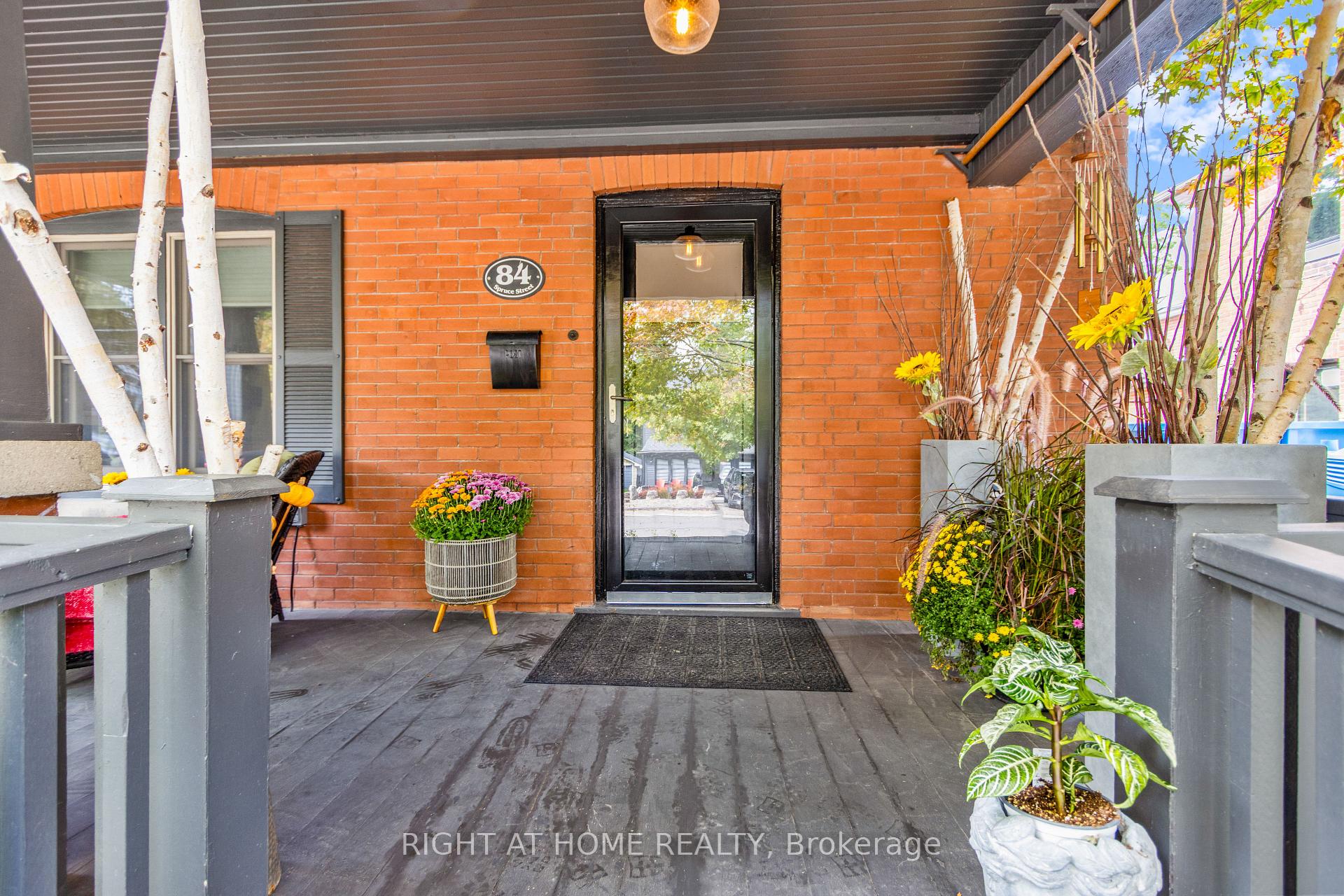 Photo 5 of 84 Spruce Street, Aurora, Aurora Village — HOMEH