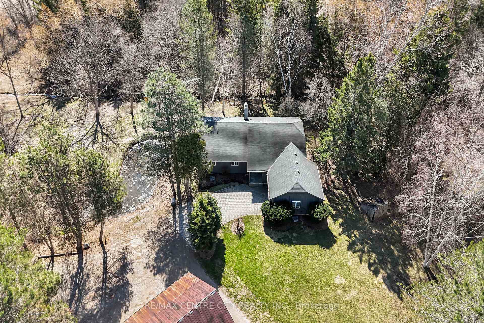 Photo 4 of 75514 Bluewater Highway, Bluewater, Stanley — HOMEH