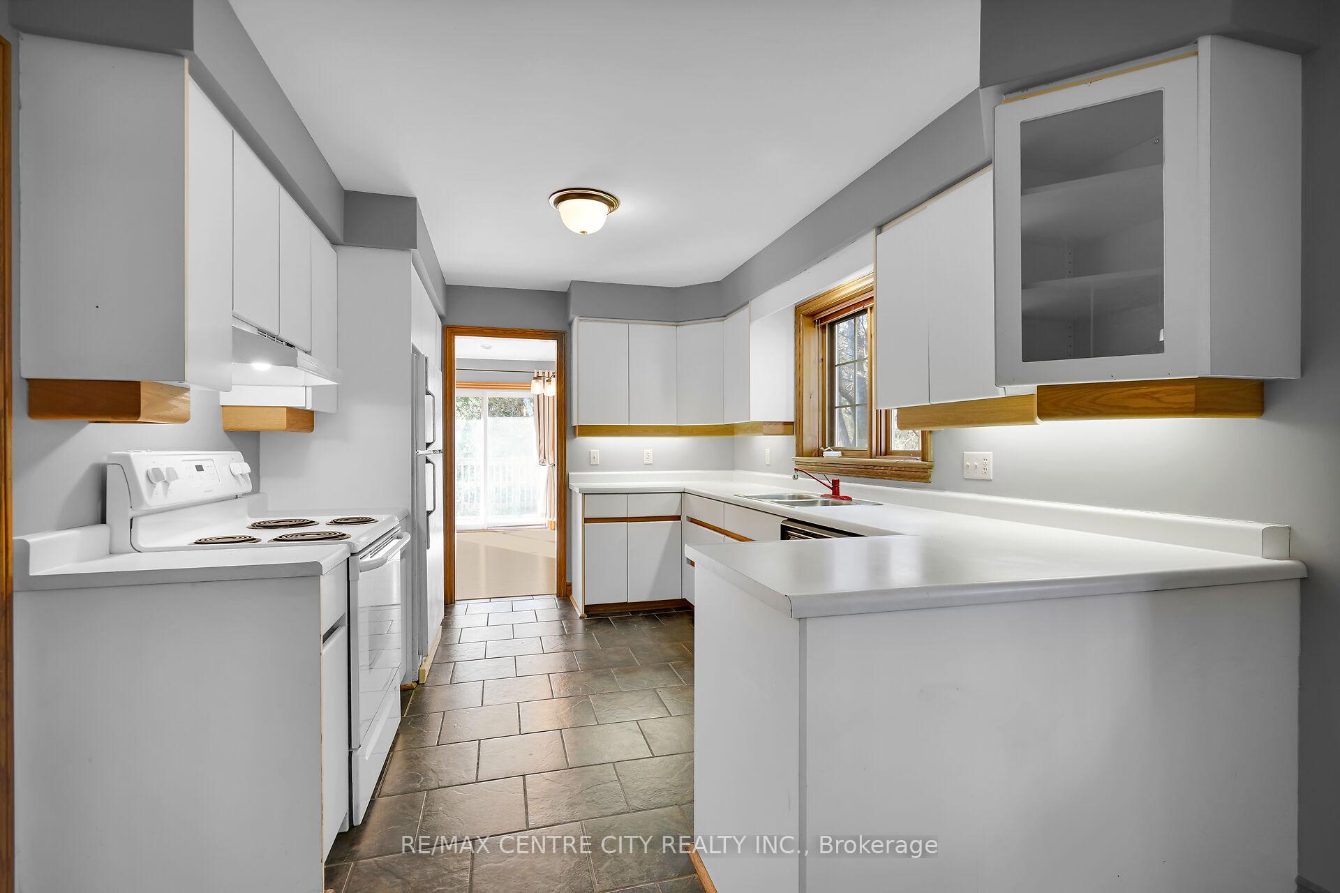 Photo 21 of 75514 Bluewater Highway, Bluewater, Stanley — HOMEH