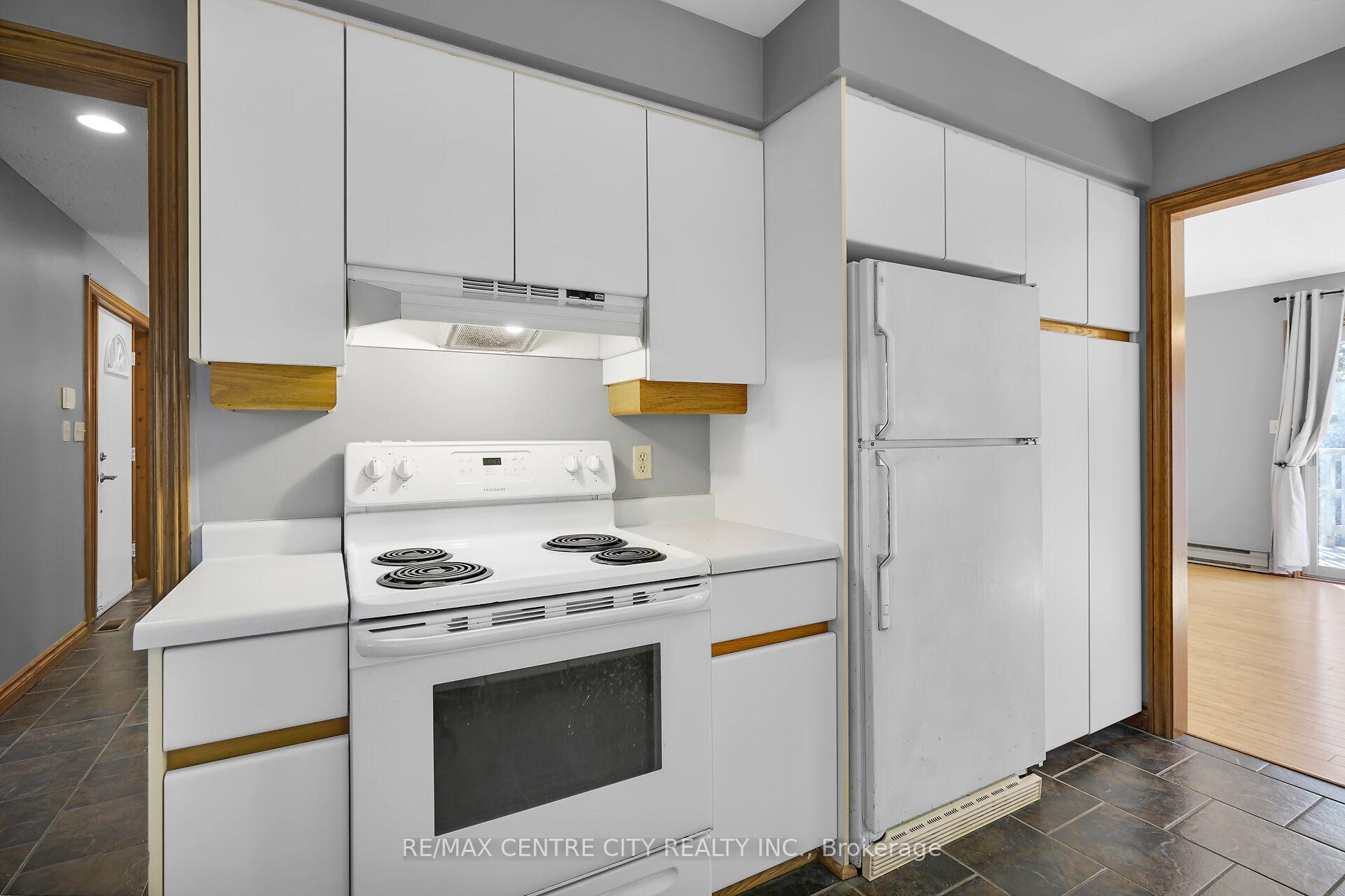 Photo 14 of 75514 Bluewater Highway, Bluewater, Stanley — HOMEH