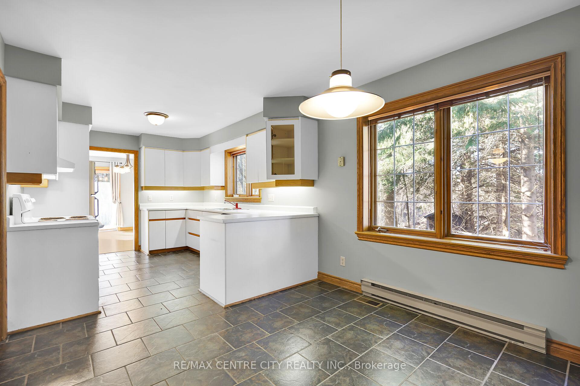 Photo 18 of 75514 Bluewater Highway, Bluewater, Stanley — HOMEH