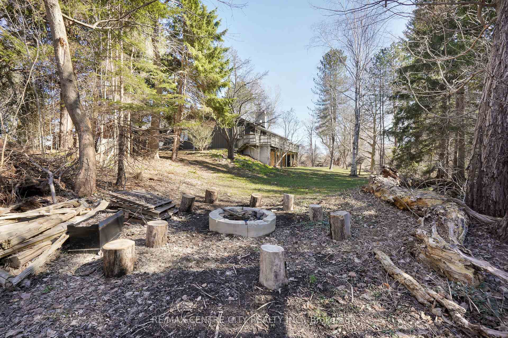 Photo 34 of 75514 Bluewater Highway, Bluewater, Stanley — HOMEH