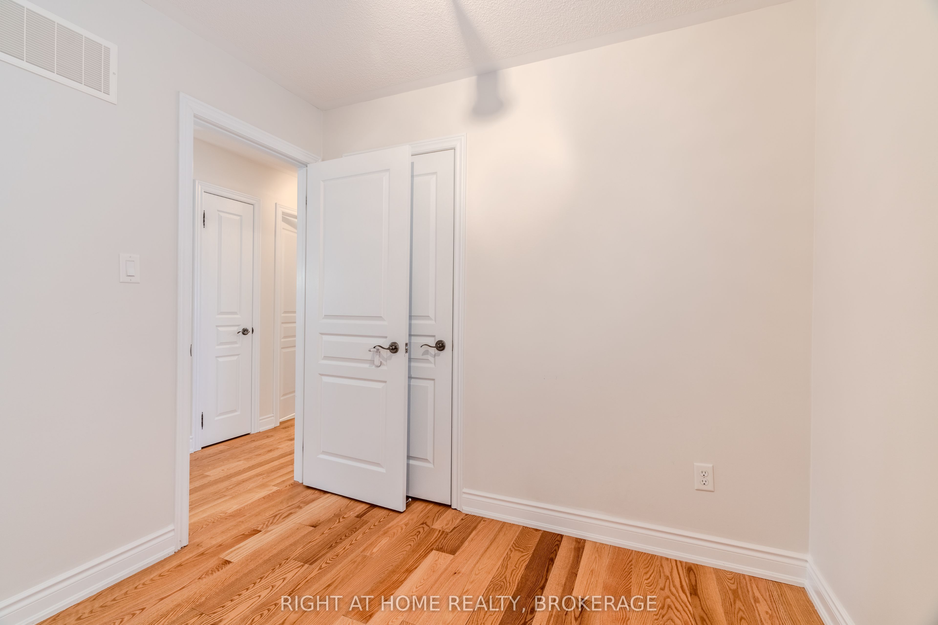 Photo 50 of 1499 Haws Crescent, Milton, Clarke — HOMEH