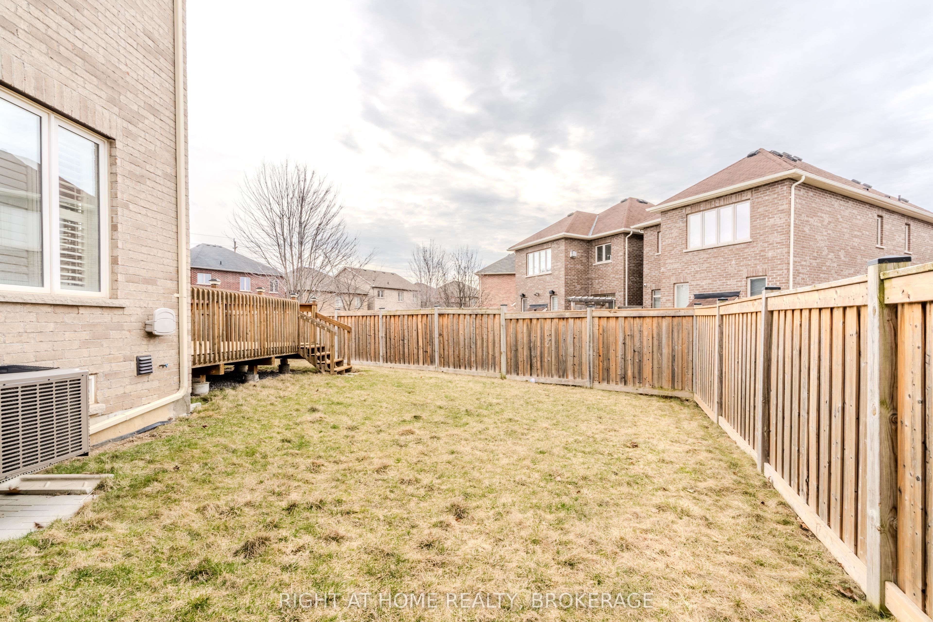 Photo 59 of 1499 Haws Crescent, Milton, Clarke — HOMEH