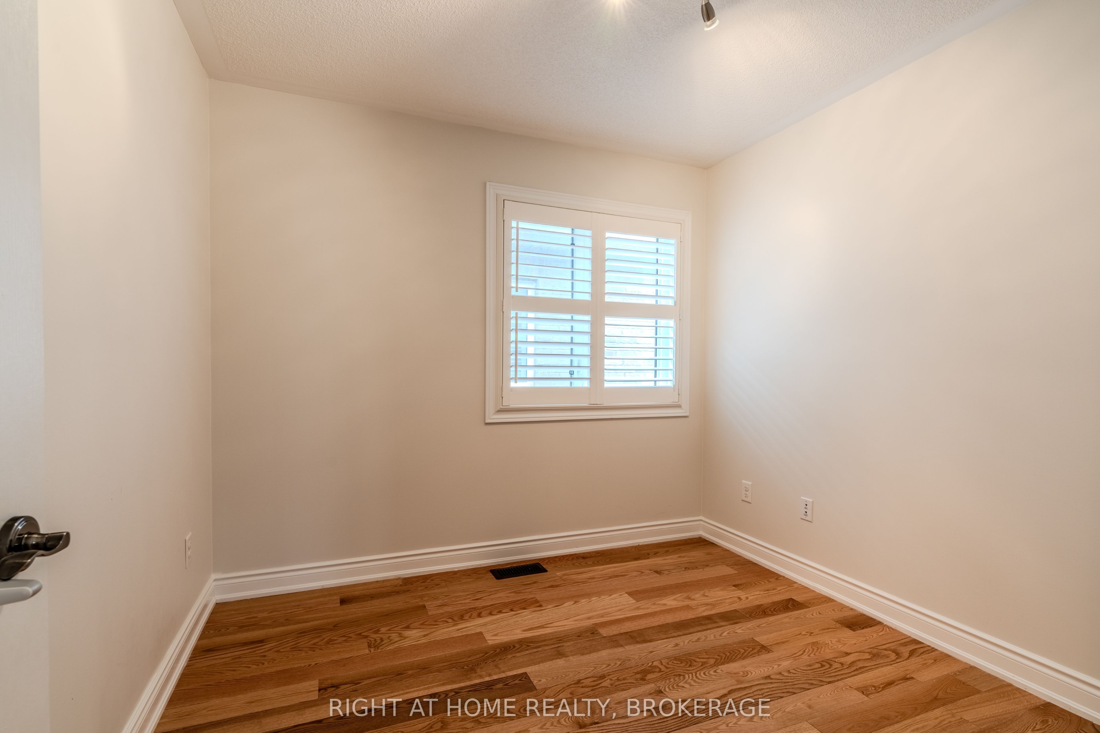 Photo 51 of 1499 Haws Crescent, Milton, Clarke — HOMEH