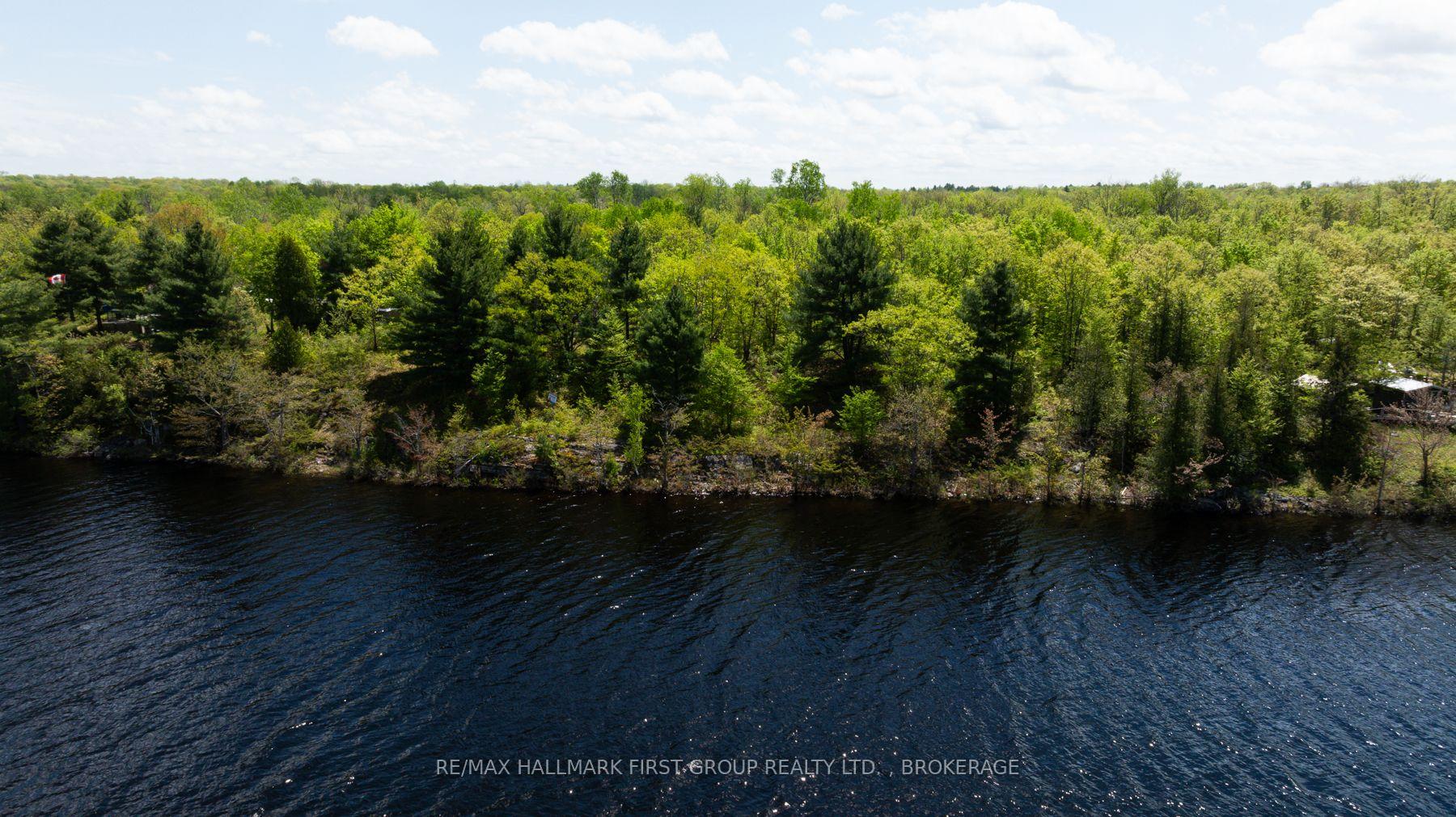 Photo 21 of 1052 Waters Edge Lane, Frontenac, Frontenac Centre — HOMEH
