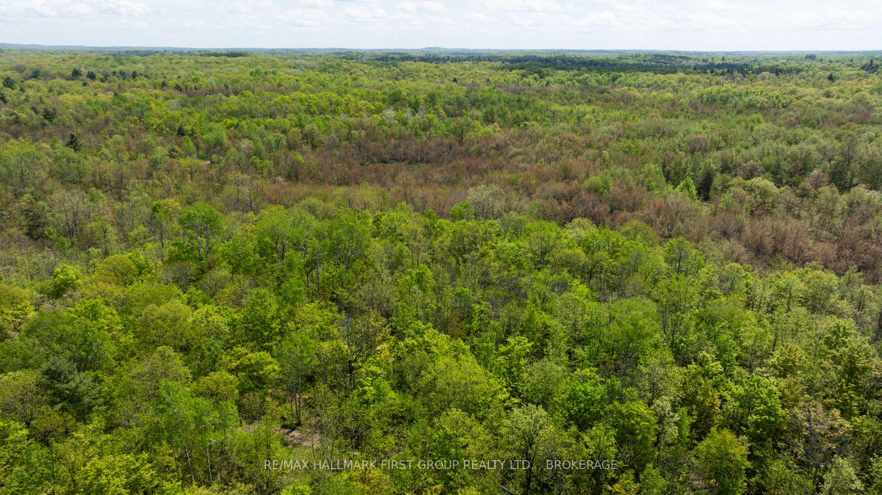 Photo 26 of 1052 Waters Edge Lane, Frontenac, Frontenac Centre — HOMEH