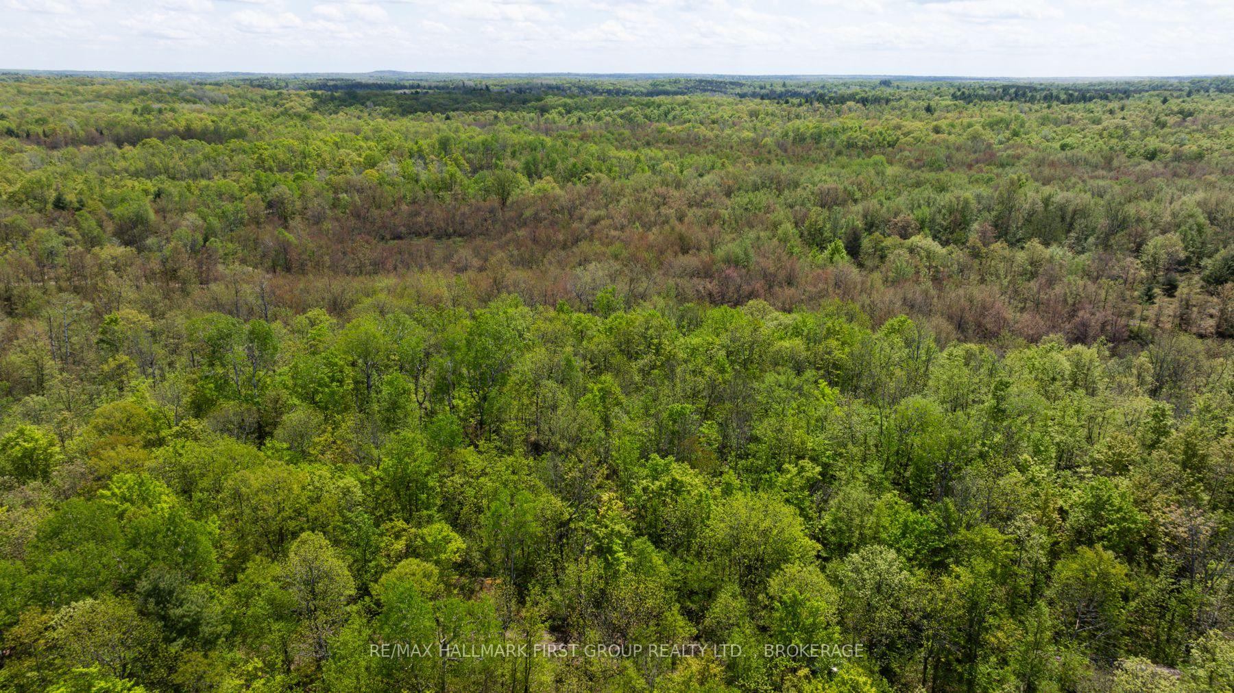 Photo 27 of 1052 Waters Edge Lane, Frontenac, Frontenac Centre — HOMEH