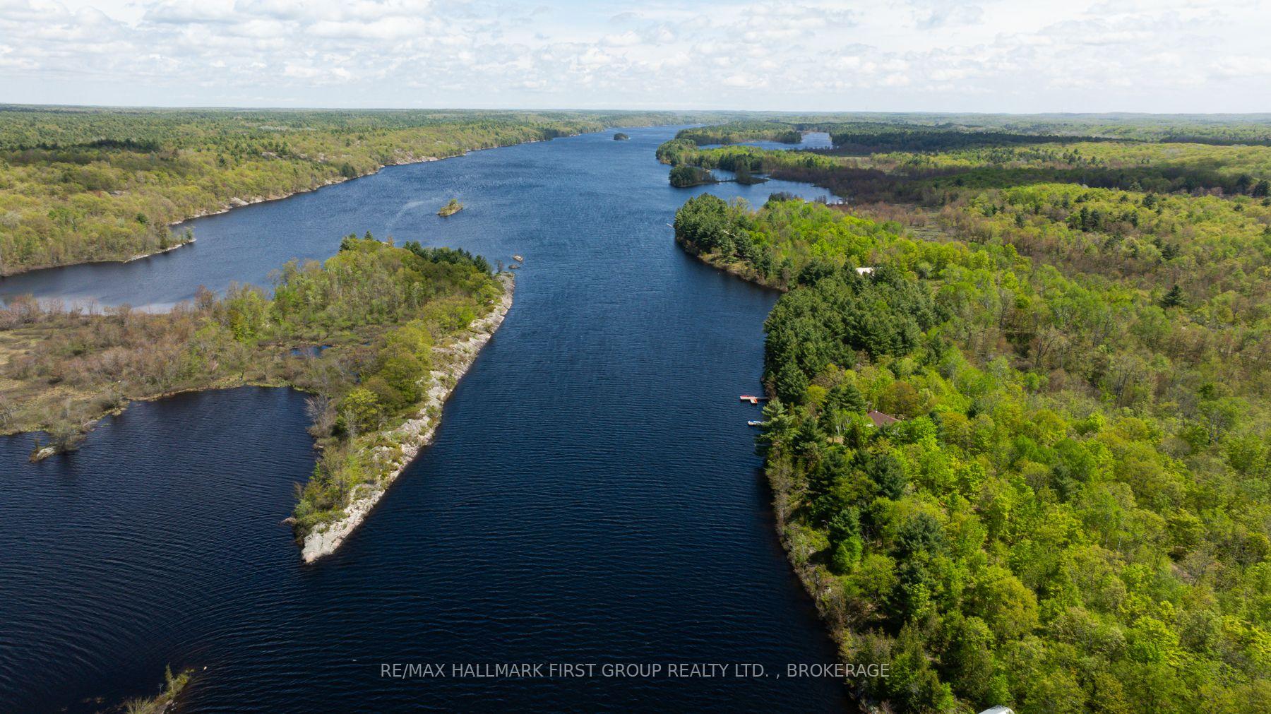 Photo 31 of 1052 Waters Edge Lane, Frontenac, Frontenac Centre — HOMEH