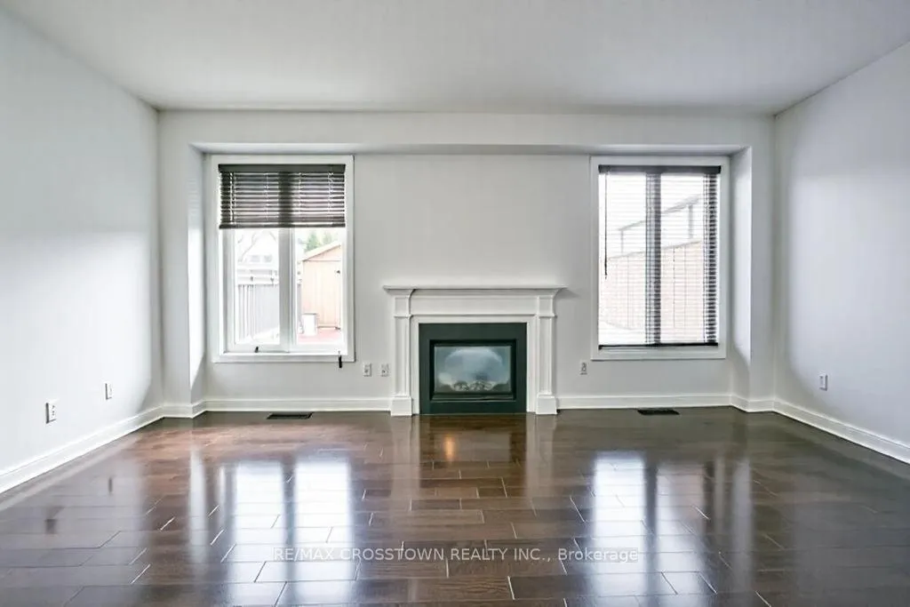 Photo 16 of 45 Imperial Crown Lane, Barrie, Innis-Shore — HOMEH