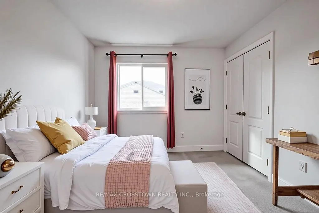 Photo 32 of 45 Imperial Crown Lane, Barrie, Innis-Shore — HOMEH