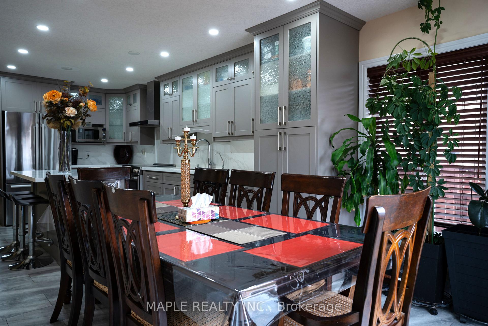 Photo 7 of 177 Curzon Crescent, Guelph, Willow West/Sugarbush/West Acres — HOMEH
