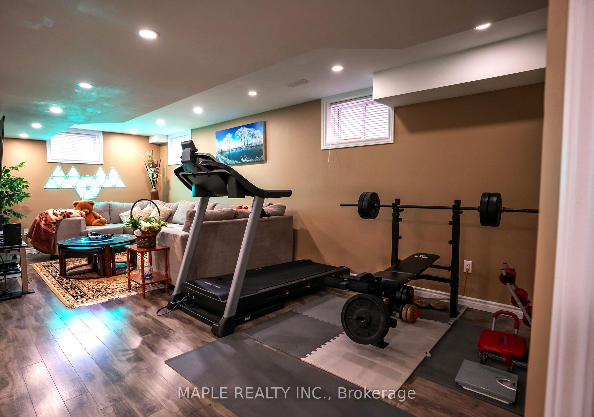 Photo 27 of 177 Curzon Crescent, Guelph, Willow West/Sugarbush/West Acres — HOMEH