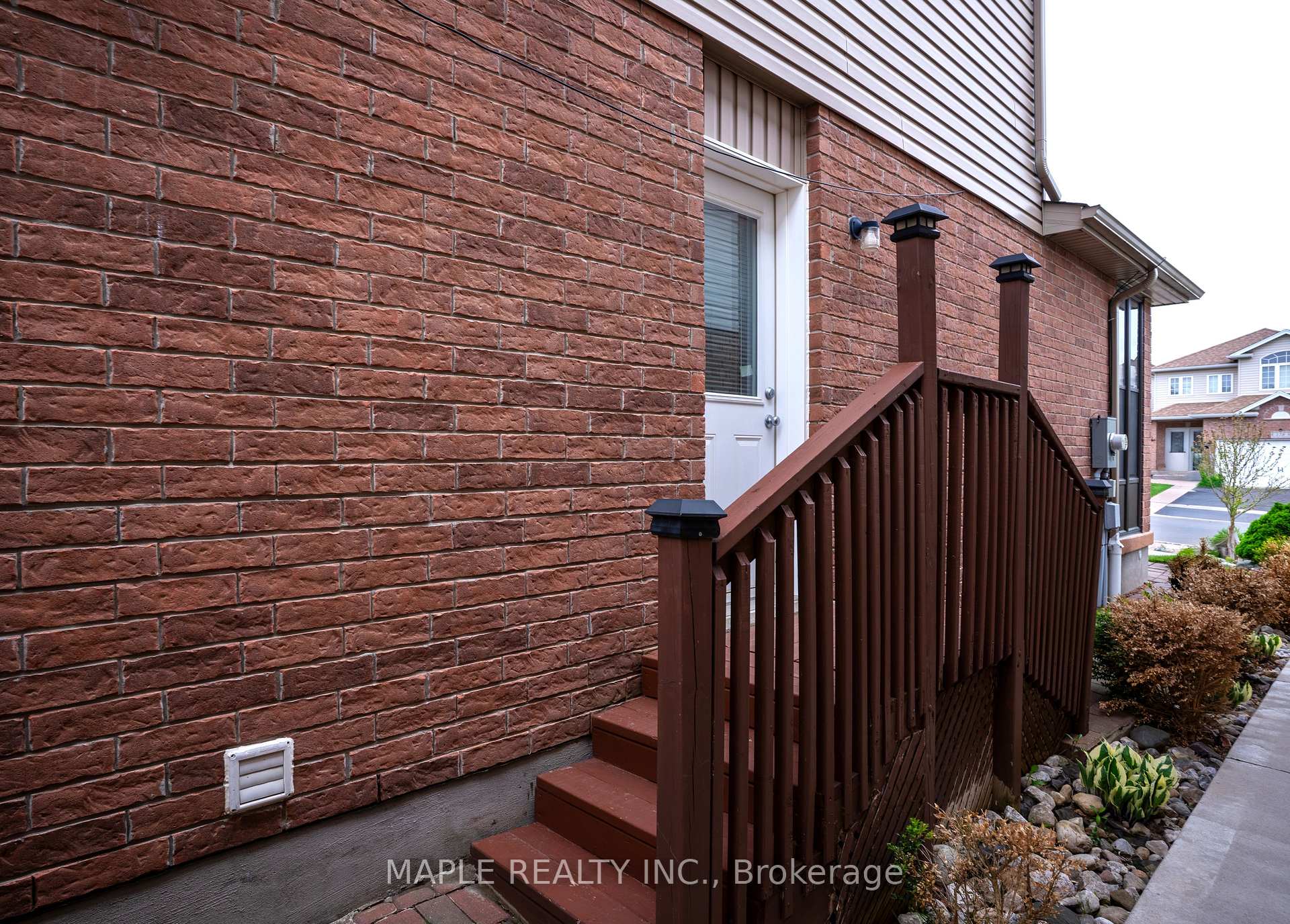 Photo 34 of 177 Curzon Crescent, Guelph, Willow West/Sugarbush/West Acres — HOMEH