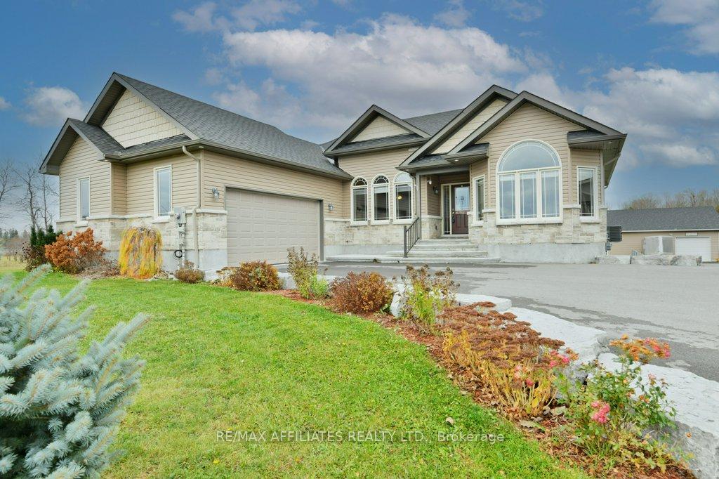 Front of 275 Country Lane Drive
