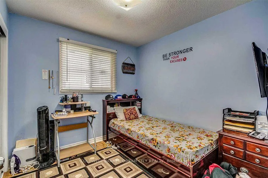 Photo 8 of Unit Upper Unit, 338 Royal Salisbury Way, Brampton, Madoc — HOMEH